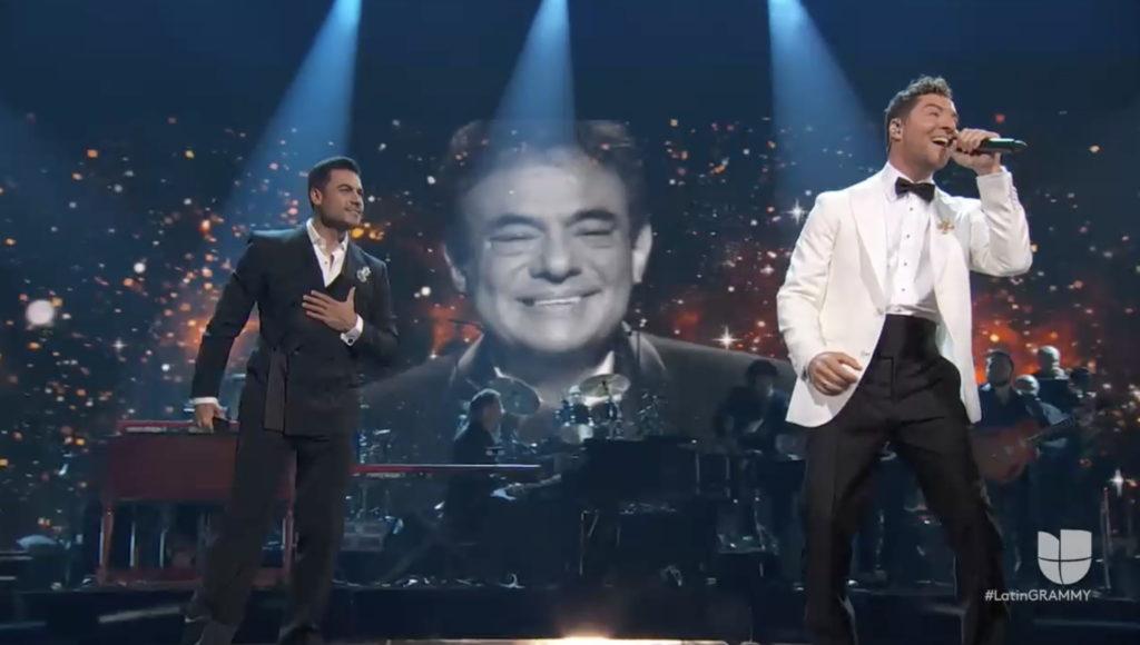 David Bisbal deslumbra en la 25a edición anual de los  Latin Grammys durante homenaje a José José y presenta su álbum ‘Todo es Posible en Navidad’