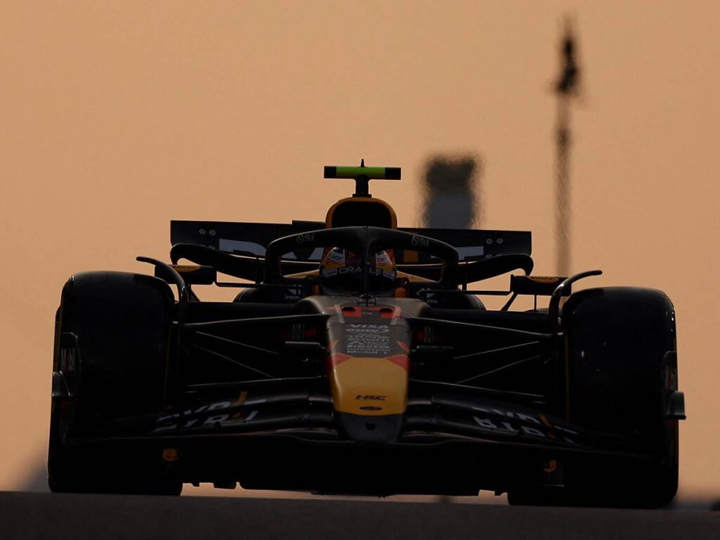 ‘Checo’ y Red Bull en problemas; finaliza 14 en P2 del GP de Abu Dhabi