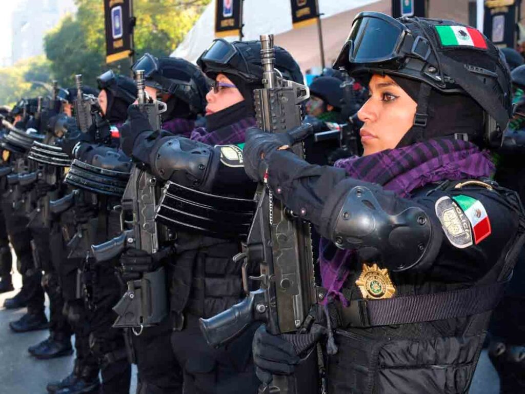 En el Día del Policía, el gobierno capitalino reconoce labor de elementos capitalinos