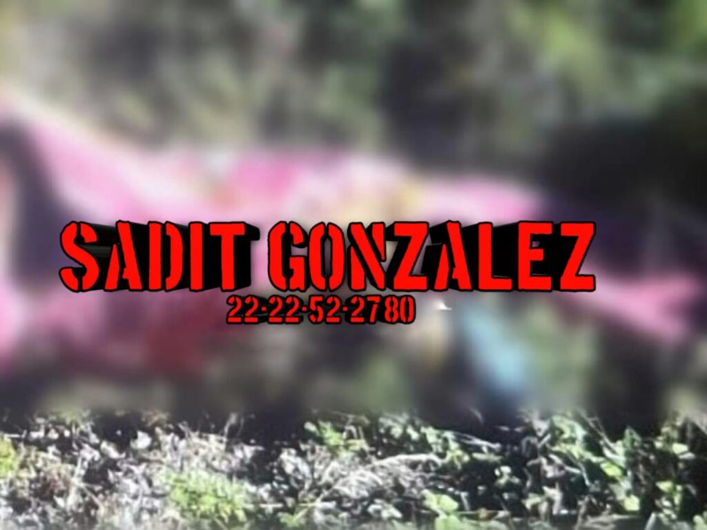 Cadáver encobijado de hombre en la carretera Huajuapan-Tehuacán