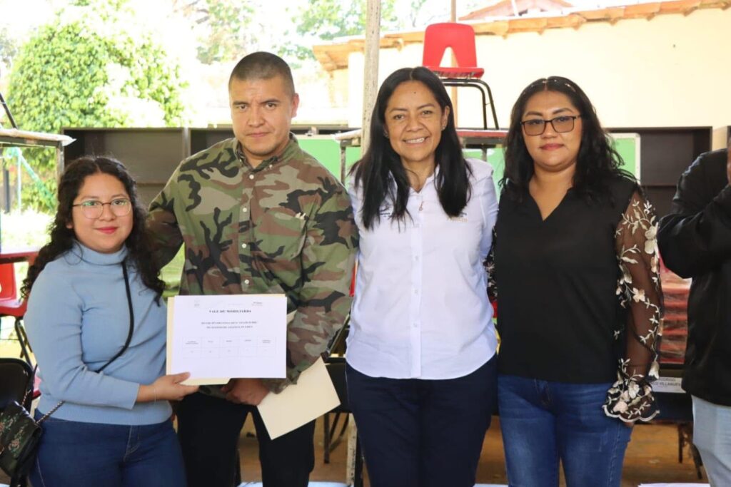 CAICS Atlixco estrenan mobiliario