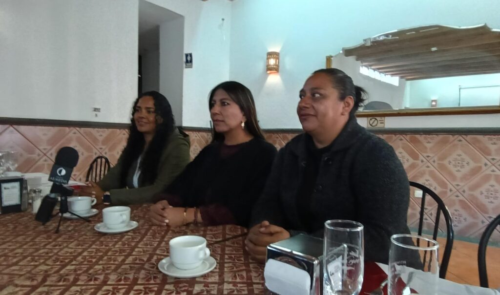 Video: Rectora de Tehuacán desmiente audio comprometedor y exige invesigación