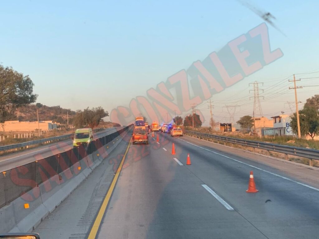 Dos fallecidos tras enfrentamiento en la autopista Puebla-Córdoba