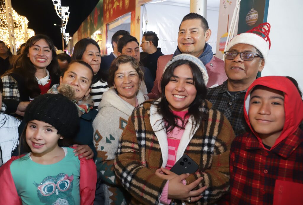 Fortalece SEDIF lazos familiares con el “Festival Navideño”