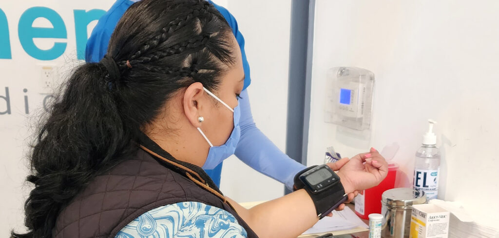 Bajas temperaturas y excesos decembrinos pueden dañar los riñones