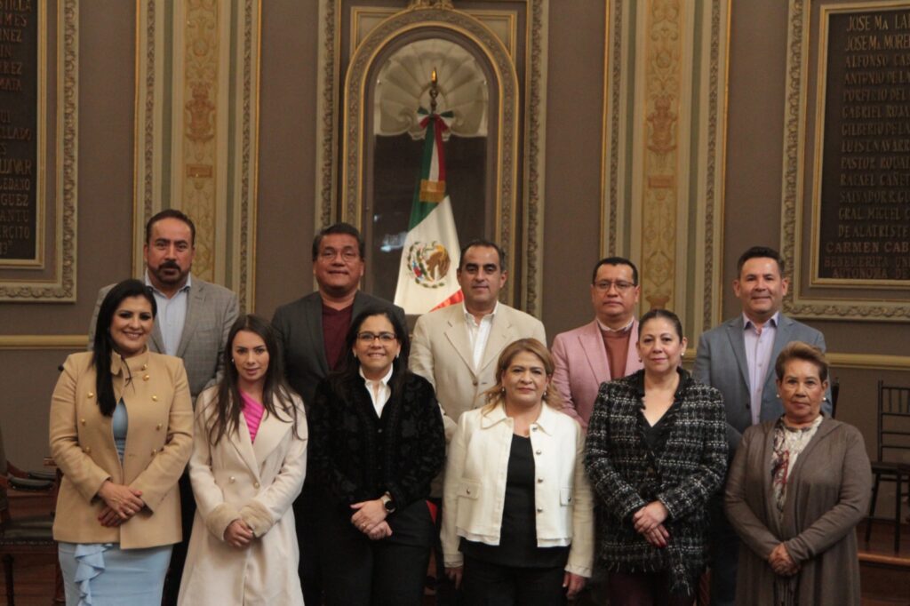 Comparece ante diputados Secretaria de Planeación y Finanzas