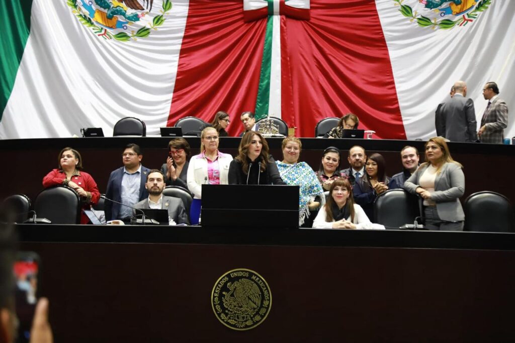 Diputados en San Lázaro aprueban reforma en materia de Plataformas Digitales