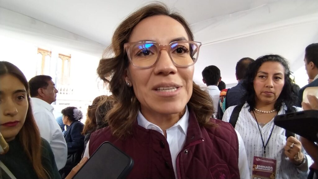 Garantizada la construcción de las 9 viviendas por explosión de Xochimehuacan: Mónica Silva