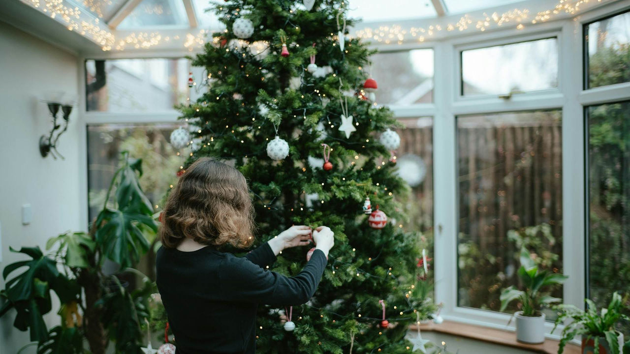 Mujeres y Navidad: ¿tiempo de celebración o de sobrecarga mental?