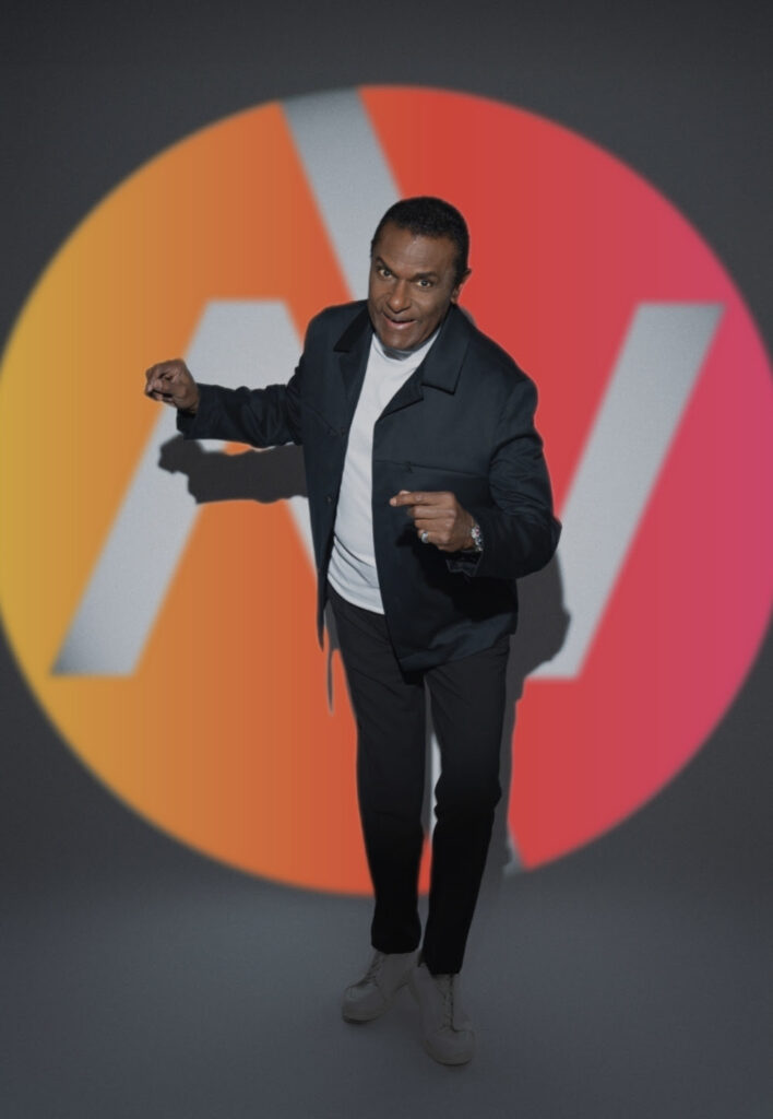 Ganadores del Latin Grammy crean Alta-voz.app, una plataforma digital para la música latina