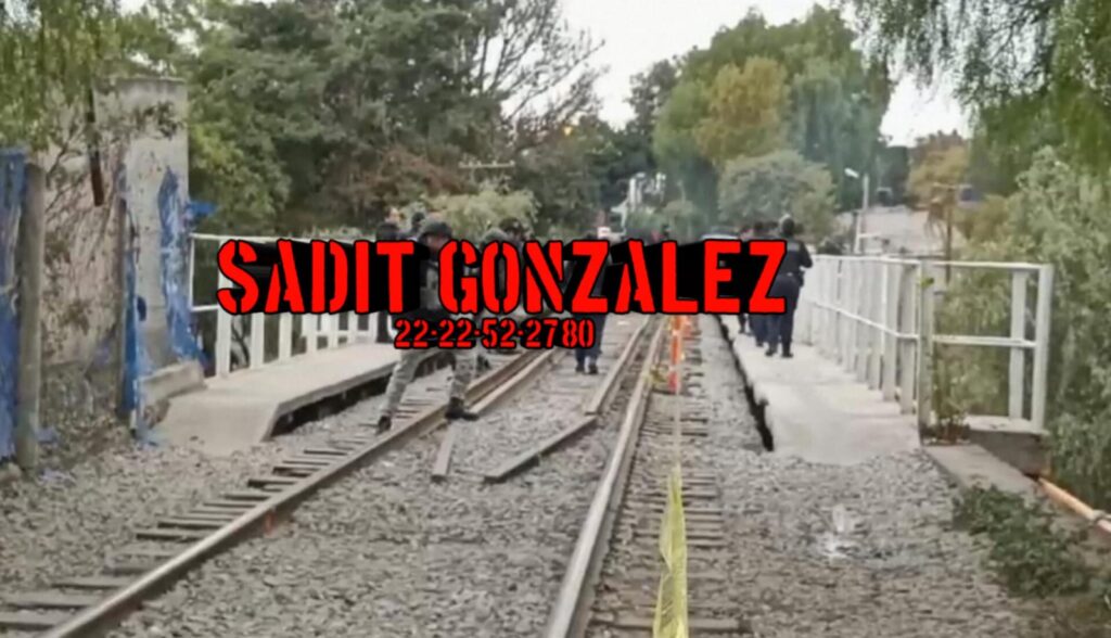 Encuentran cadáver de mujer en descomposición y semidesnudo al costado del río Atoyac