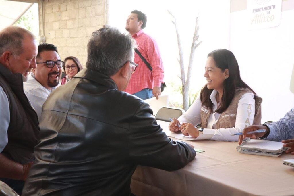 En Atlixco, Ariadna Ayala encabeza jornada de atención ciudadana