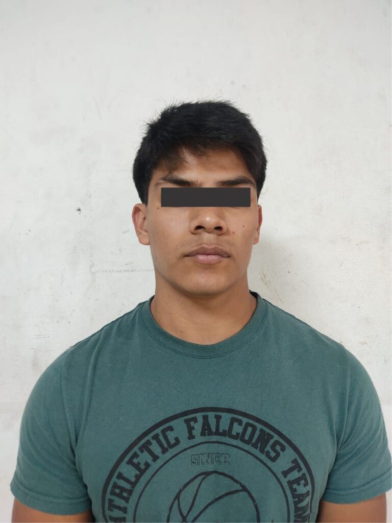 Estos muchachones se paseaban muy felices en Cuautlancingo…con vehículos robados