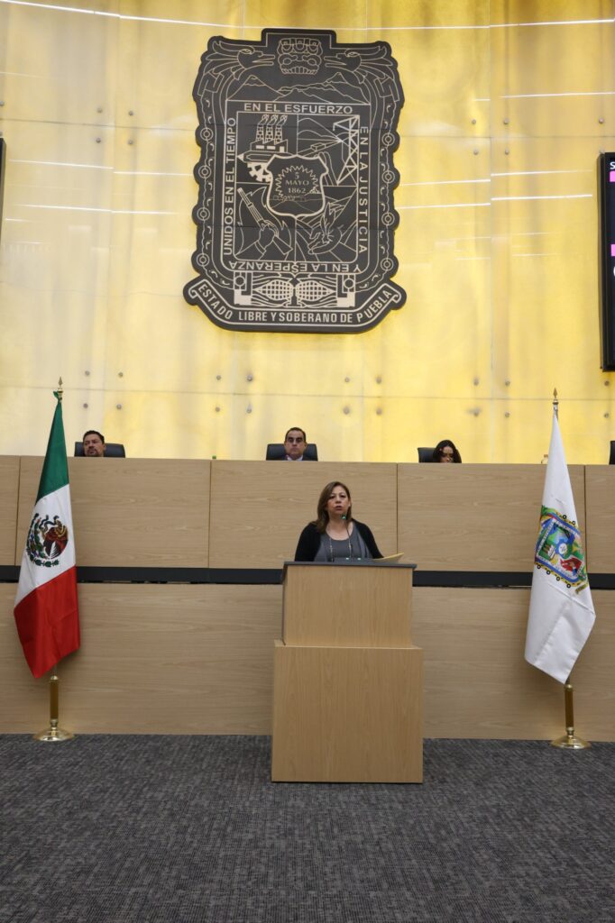 Promueven en Congreso iniciativa para declarar al 2025 Año del Bicentenario de la Constitución de 1825