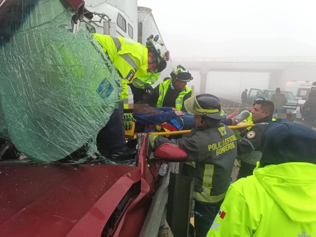 Dos muertos, saldo de accidente en la México Orizaba