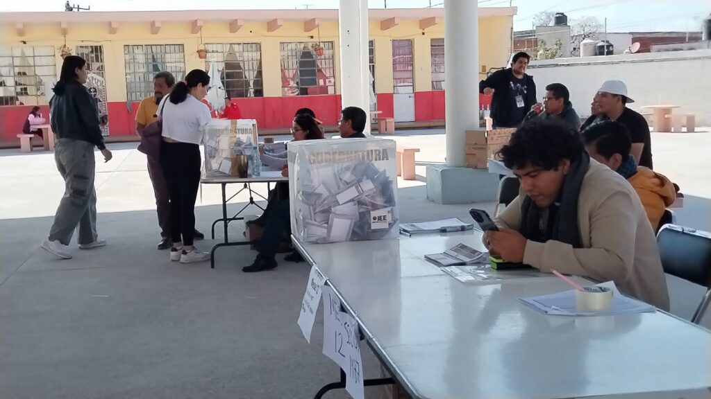 Con alta participación y sin que, al parecer, se deba repetir algún proceso concluyeron plebiscitos en juntas auxiliares de Puebla capital