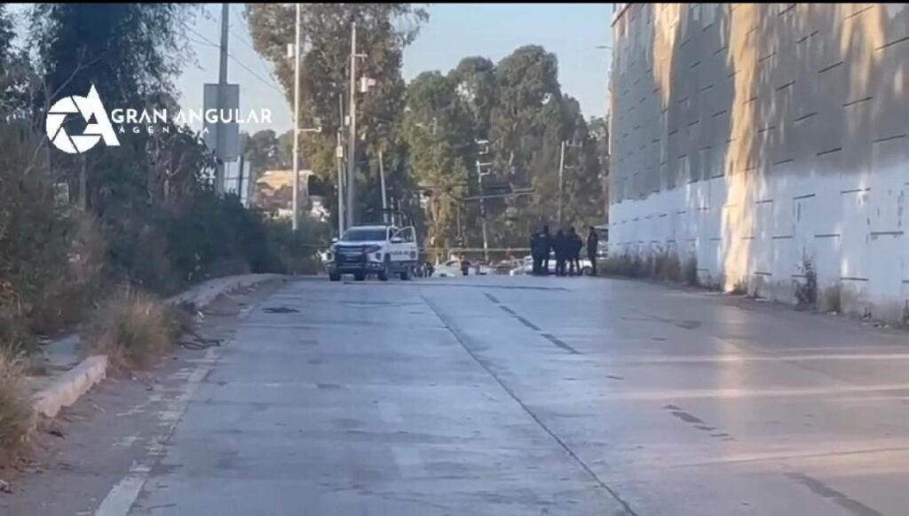 Videos: Balacera en el periférico ecológico habría dejado dos policías heridos