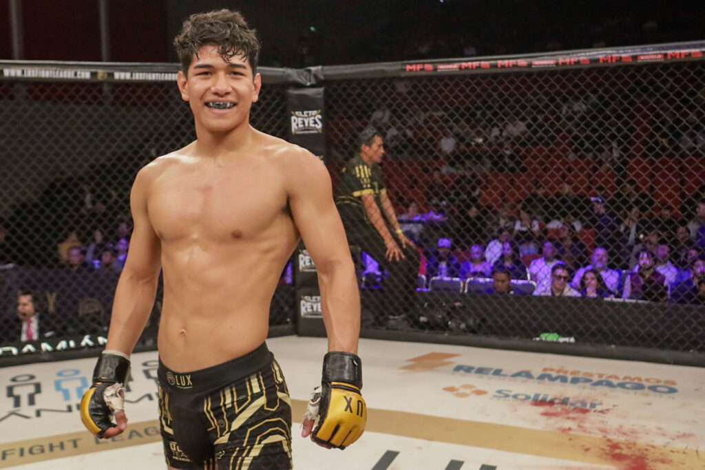 Va Damián “Súper” Fernández por nocaut frente a Pedro “Peter” Rubio