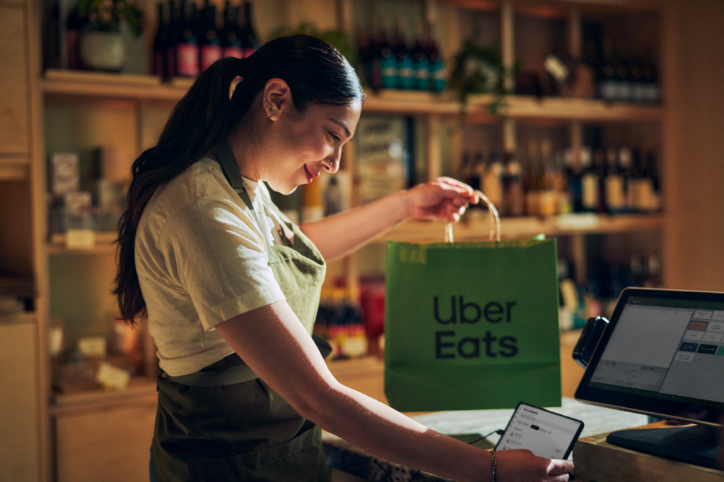Uber Eats y R2 lanzan programa de financiamiento para restaurantes en Puebla