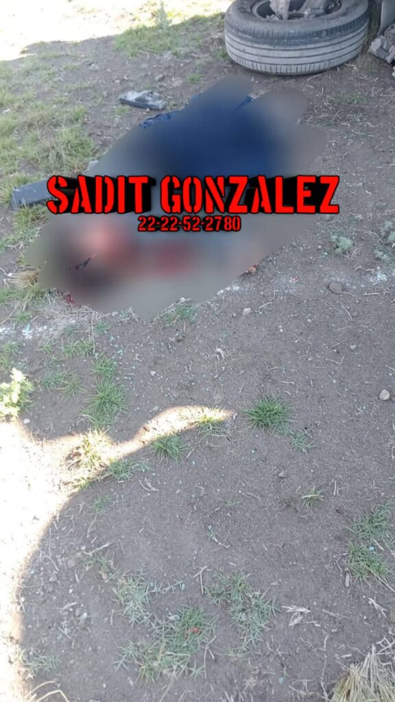 Dos lesionados y un muerto tras accidente en Acajete