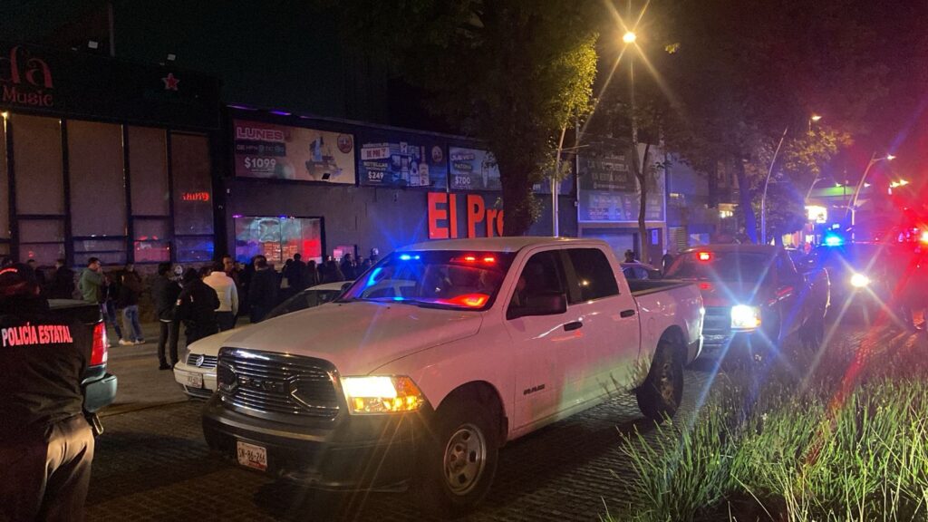 Fuerte operativo de los tres órdenes de gobierno en avenida Juárez, ciudad de Puebla