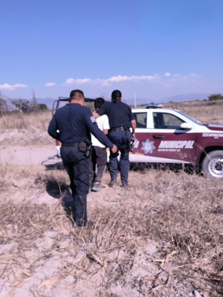 Rescatan a menor secuestrado durante robo de vehículo en Cuapiaxtla