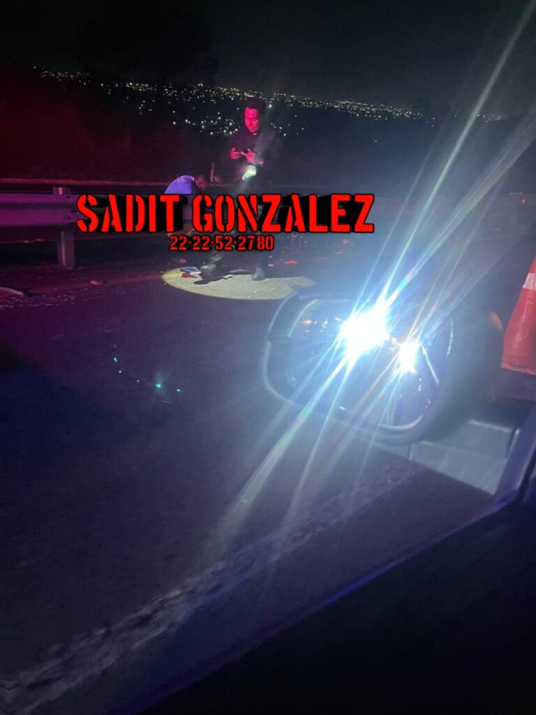 Motociclista murió en la vía Atlixcáyotl