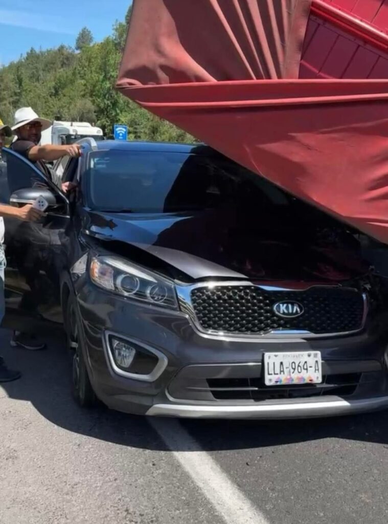 Dos muertos y cuatro heridos tras percance en la autopista México-Tuxpan