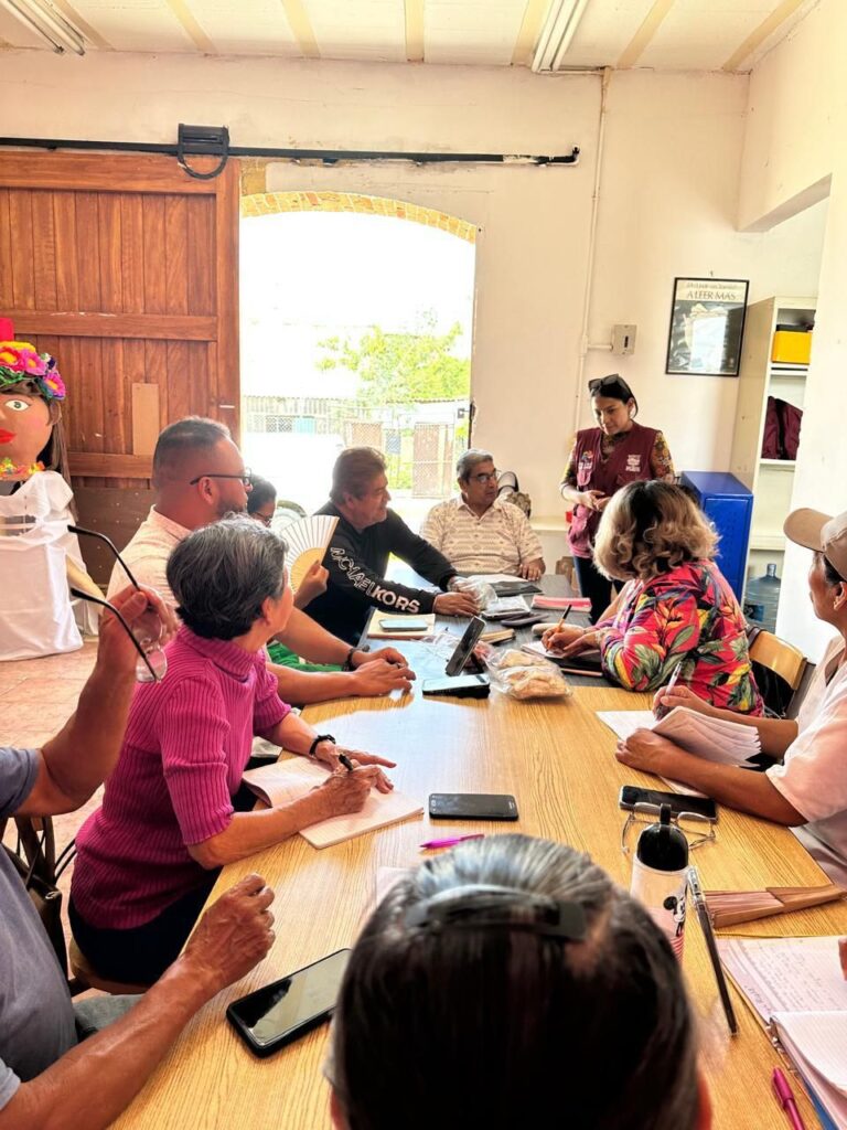 En Atlixco, Ariadna Ayala fortalece relación con la comunidad migrante