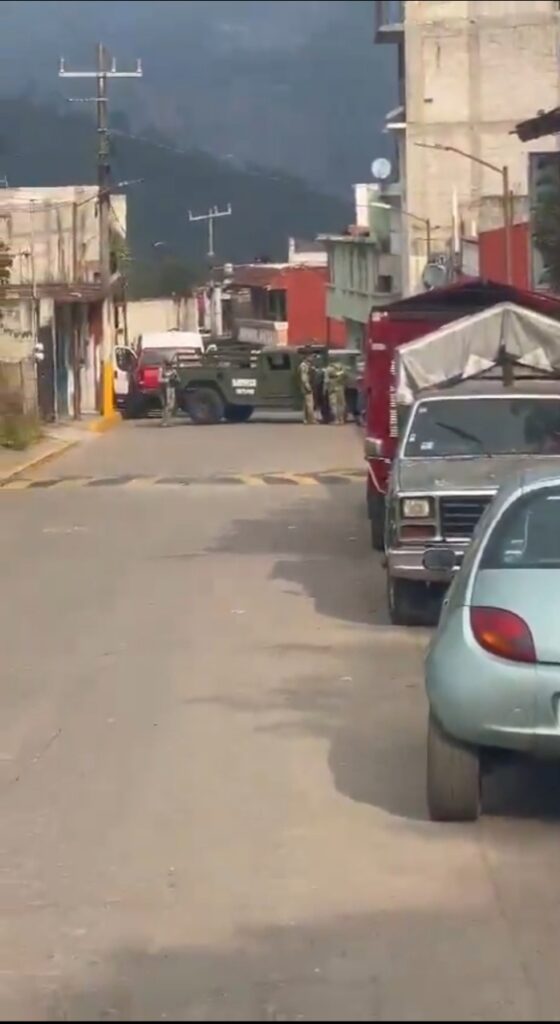 Video: Catean propiedades del alcalde de Cuautempan, en la Sierra Negra