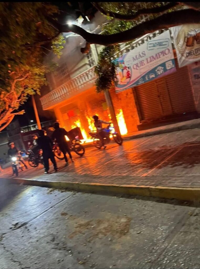 FGE intenta minimizar golpiza a joven ambulante de Tehuacán