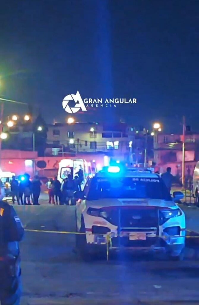 Video: Asesinan a dos hombres en el tianguis Los Lavaderos de Puebla capital