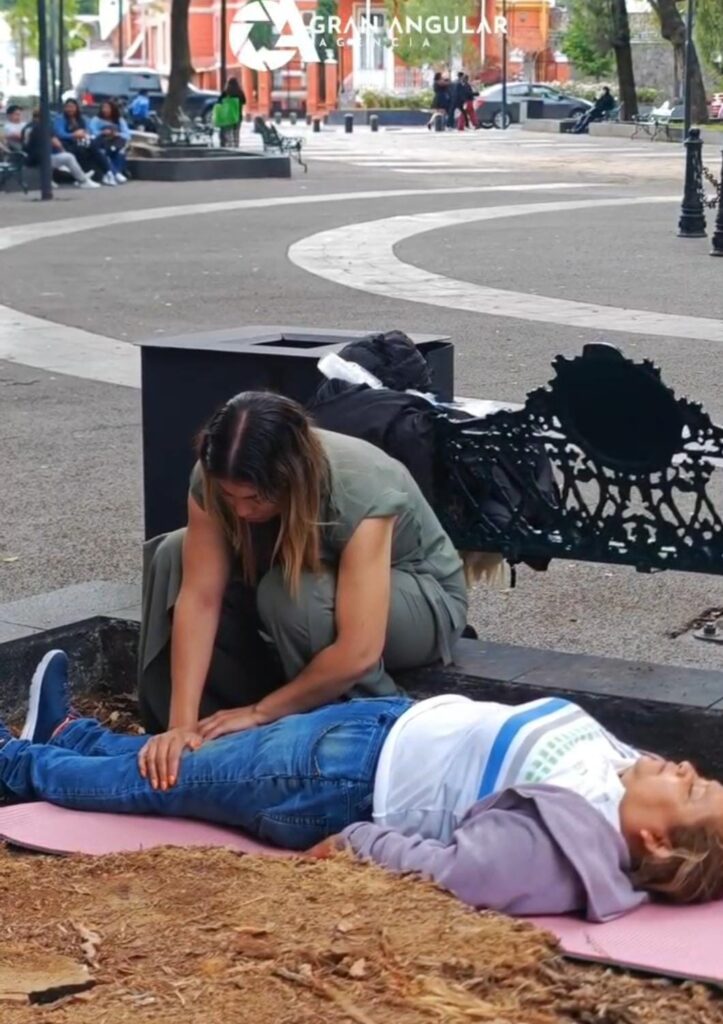 Video: Puebla suma nueva curandera en el Paseo Bravo