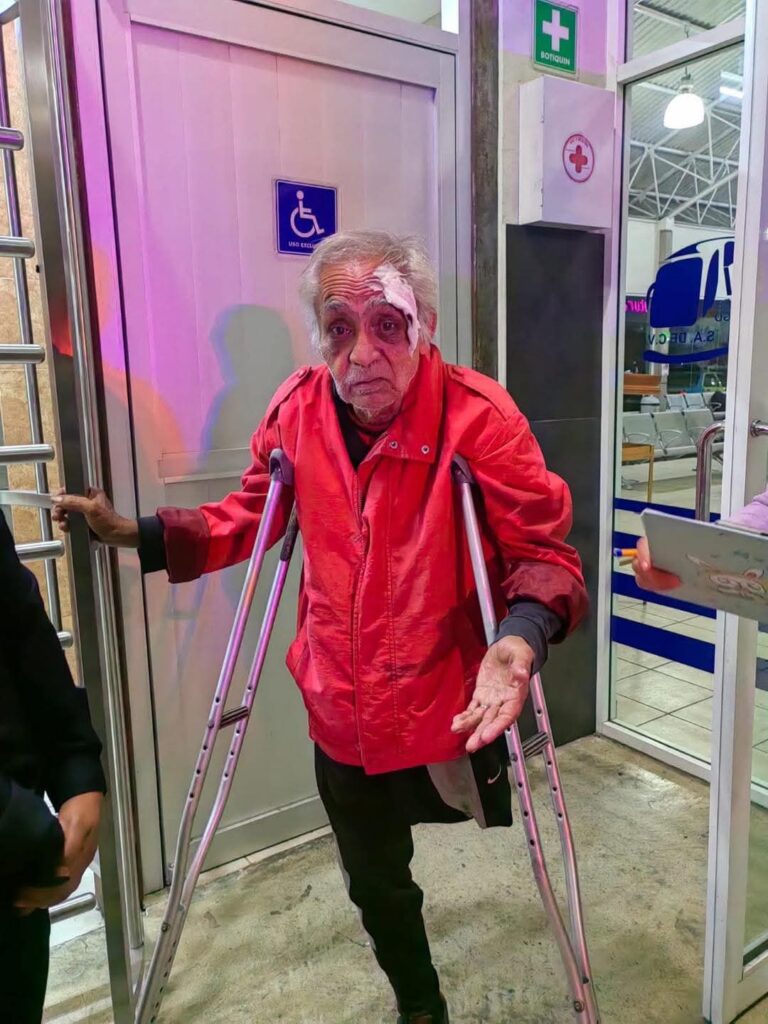 Buscan a familiares de septuagenario encontrado en Huauchinango