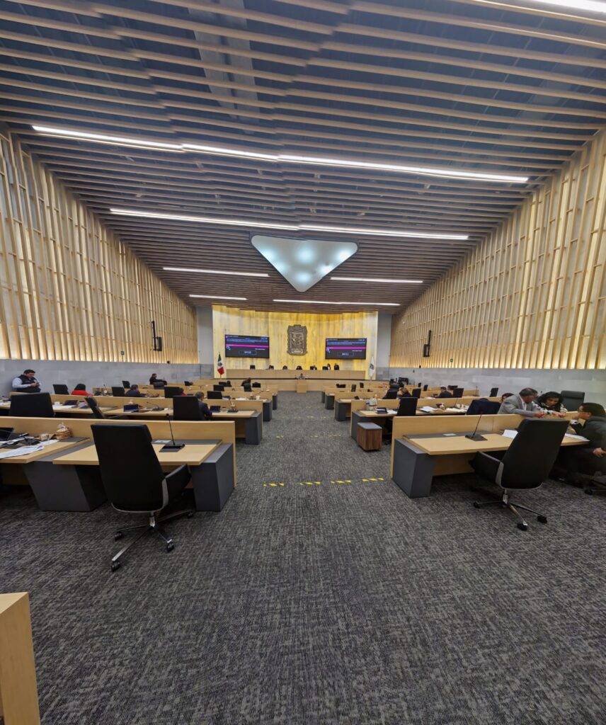 Impulsan en Congreso exhorto para garantizar asientos a personas con discapacidad en transporte público