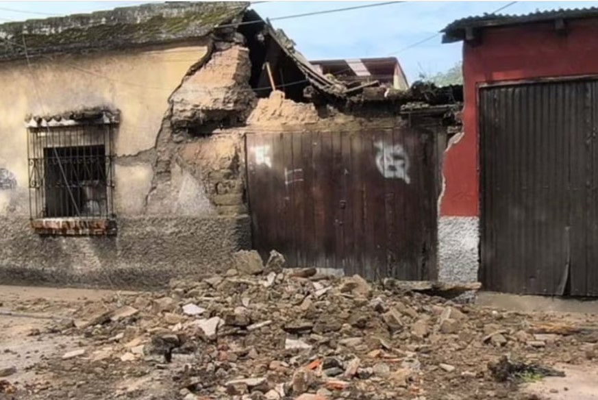 Múltiples terremotos en Guatemala dejan 2 personas muertas; provocan deslizamientos de tierra y evacuaciones