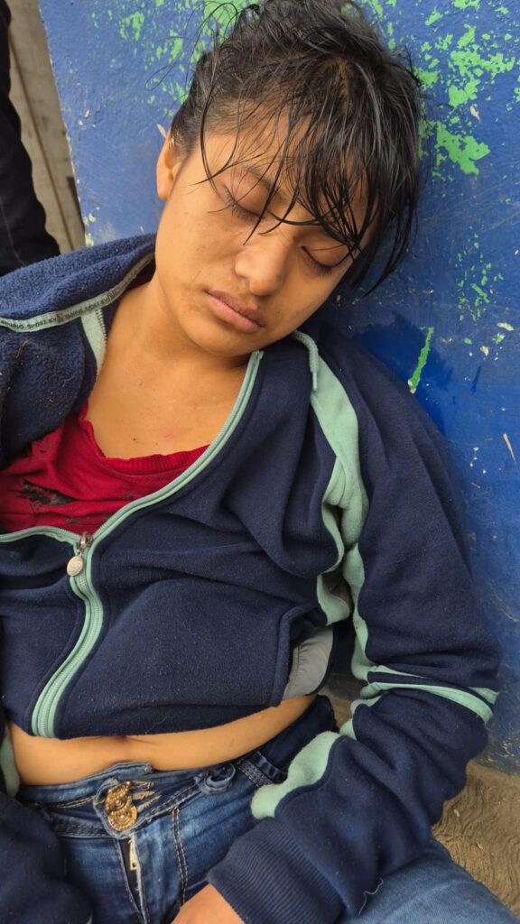 Piden localizar a familiares de jovencita internada en Huauchinango