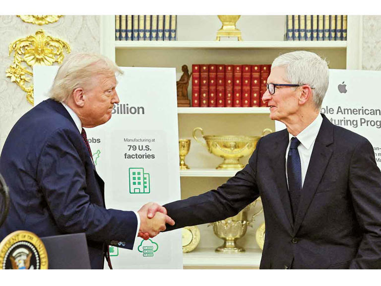 Imponen aranceles de 100% a chips