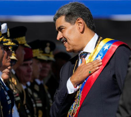 Despliega Maduro 4.5 millones de milicianos ante amenazas de EU