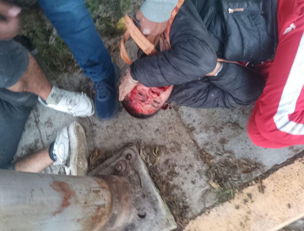 Vecinos capturaron y golpearon a presuntos rateros en el sur de Puebla capital
