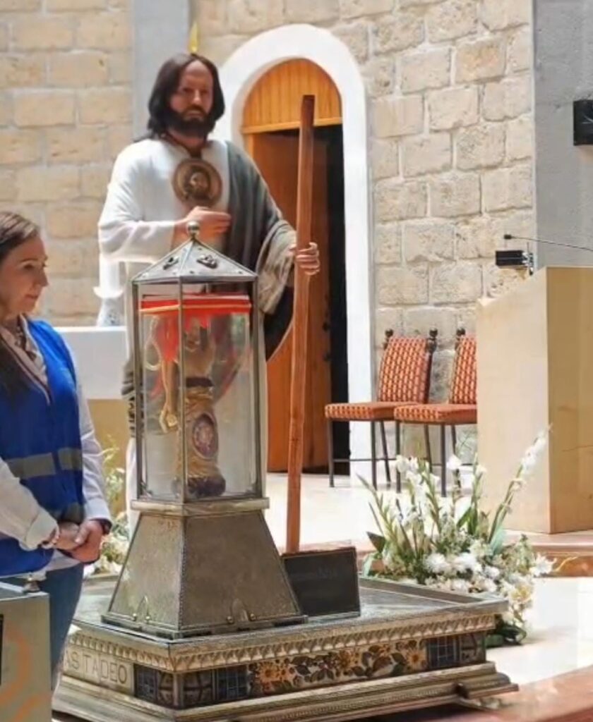 Video: Llegan reliquias de San Judas Tadeo a Capilla Santa María de Guadalupe en Lomas de Angelópolis