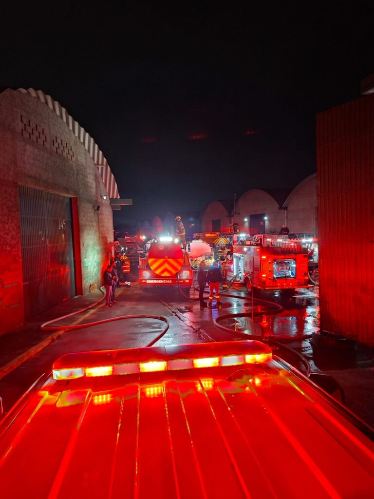 Video: Incendio en corredor industrial La Ciénaga, controlado 30%