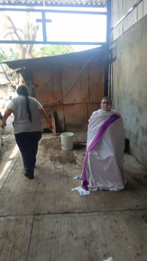 Pareja herida tras explosión de gas en Amozoc