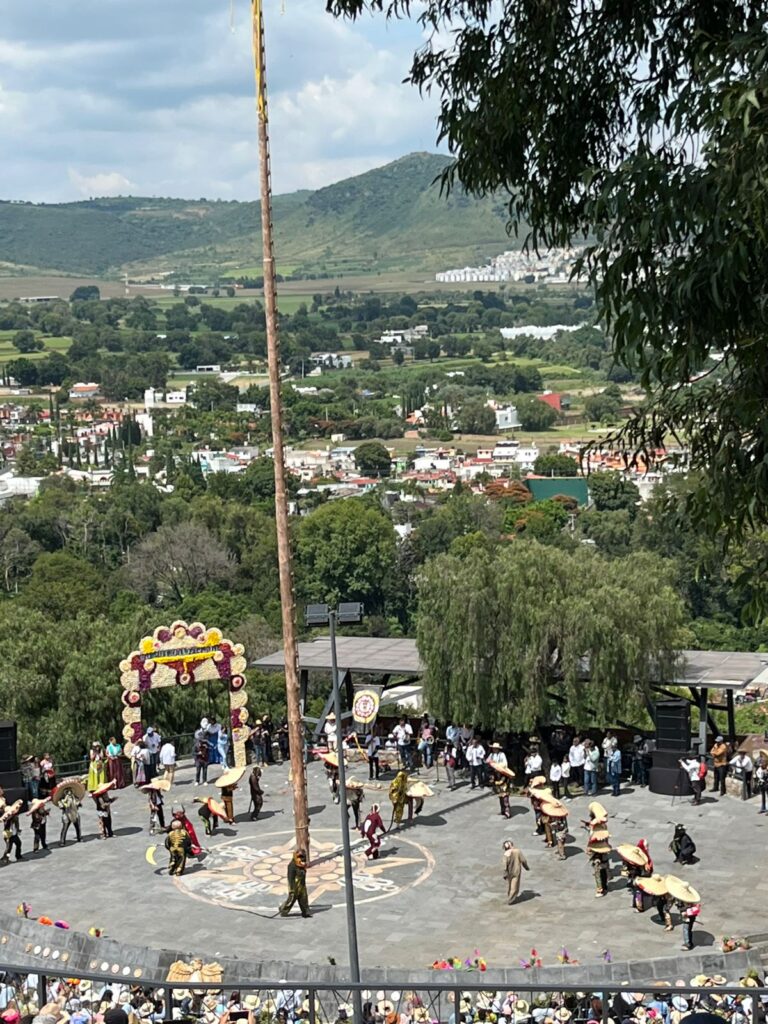 Ariadna Ayala y Alejandro Armenta encabezan el 60 festival Huey Atlixcáyotl
