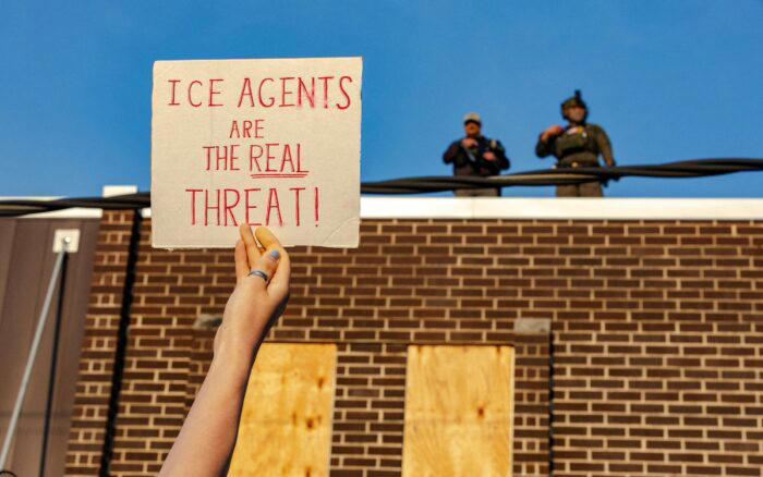 Diez mexicanos han muerto en operativos o bajo custodia del ICE: SRE