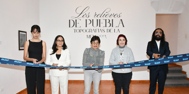 Se inaugura en la BUAP exposición “Los relieves de Puebla. Topografías de la memoria”