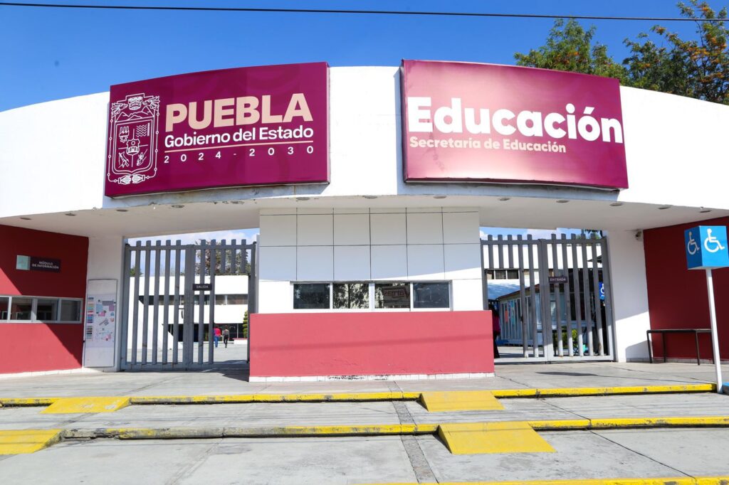 Secretaría de Educación Pública del Estado determinó que las clases seguirán a distancia en 5 mil 875 escuelas