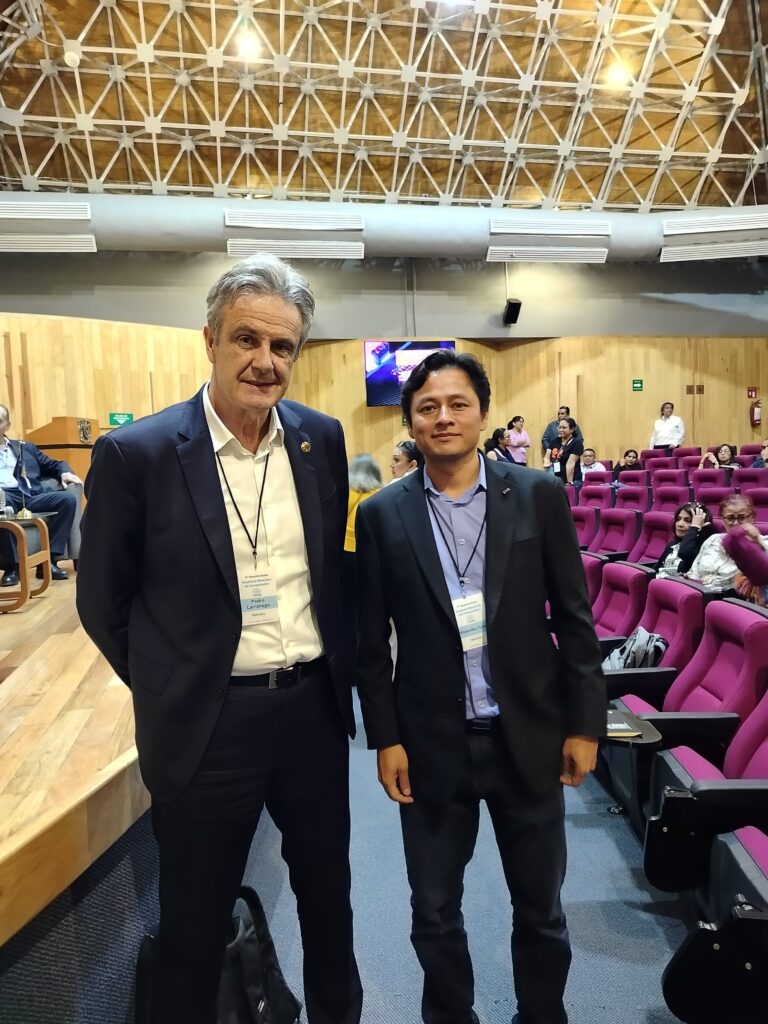 La Academia Mexicana de Computación premia a los doctores Enrique Sucar y Alejandro Torres