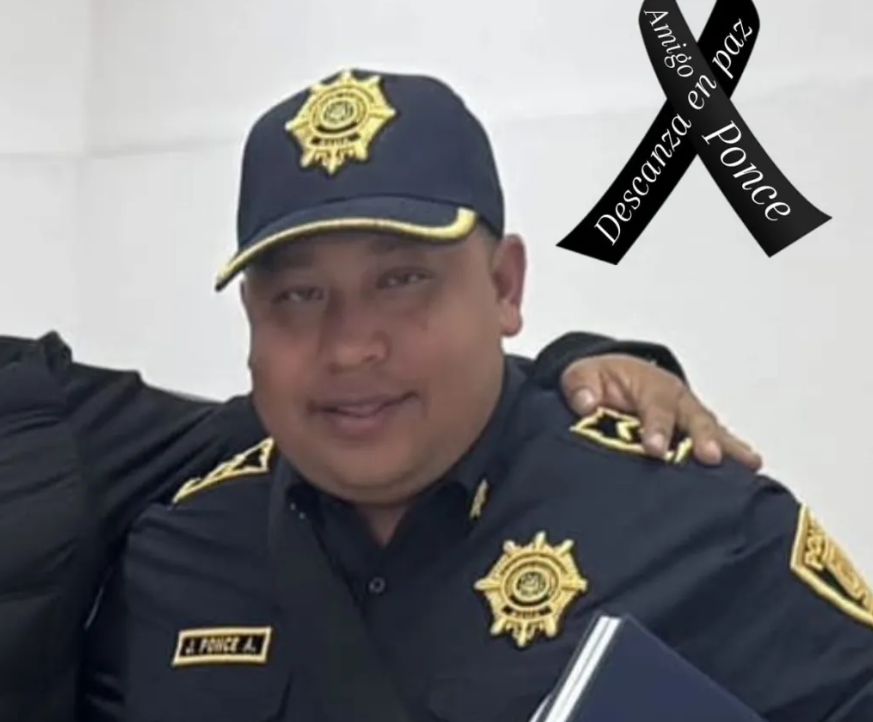 Asesinan en Chalco a jefe policiaco de la CDMX y lesionan a su esposa