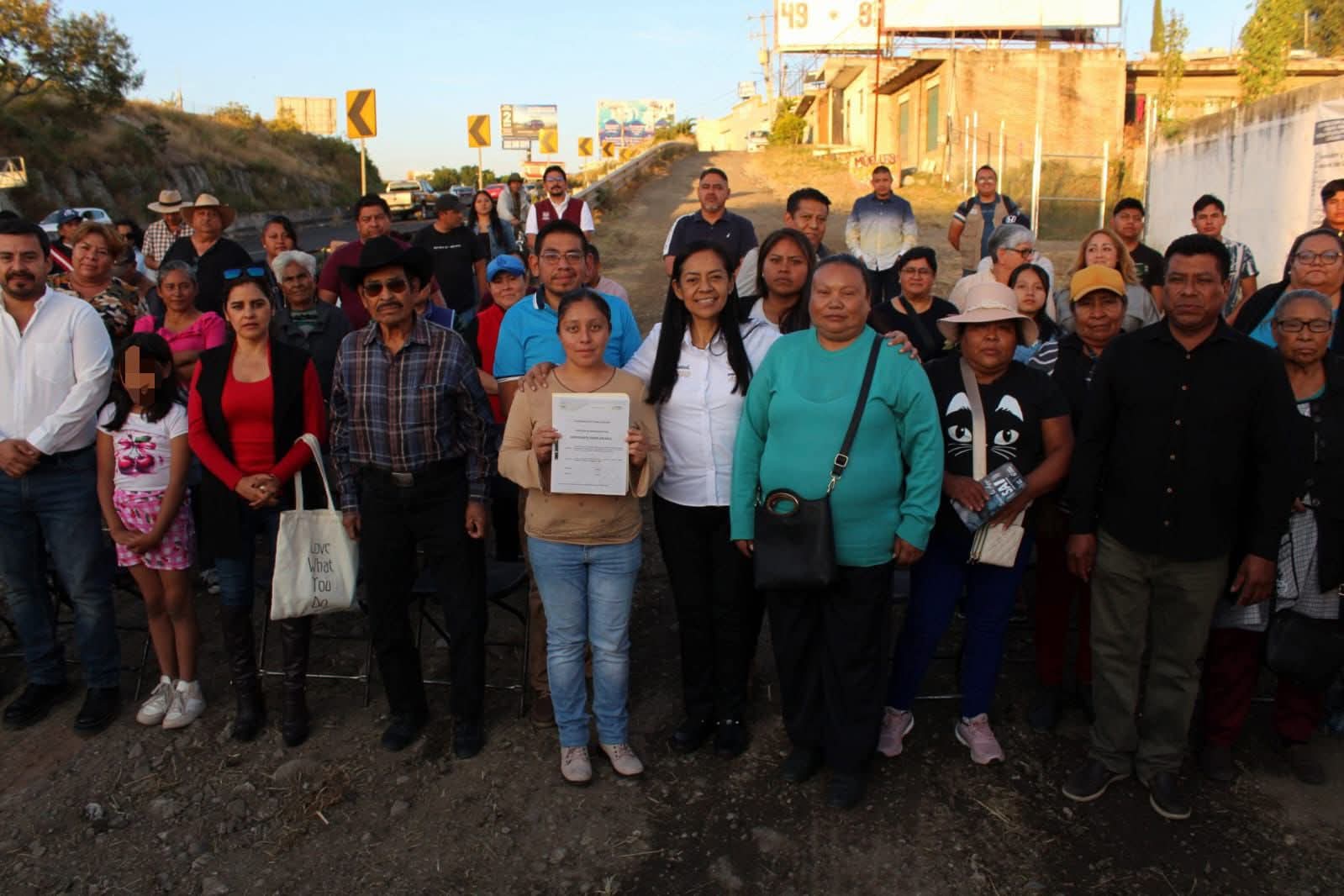 Ariadna Ayala impulsa nueva obra de alumbrado público en el Corredor ...